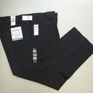 Dockers Men's Deep Black Easy Khakis